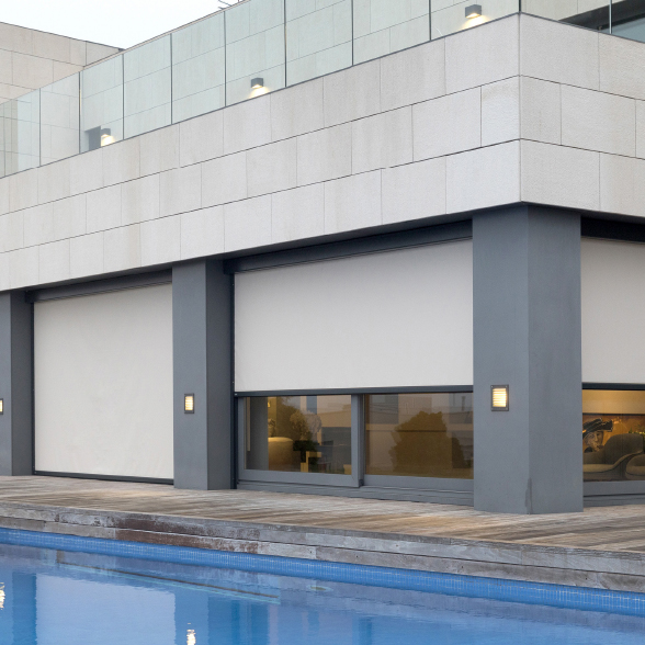 Cortina enrollable exterior