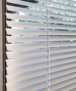 Cortinas venecianas de aluminio Bandalux